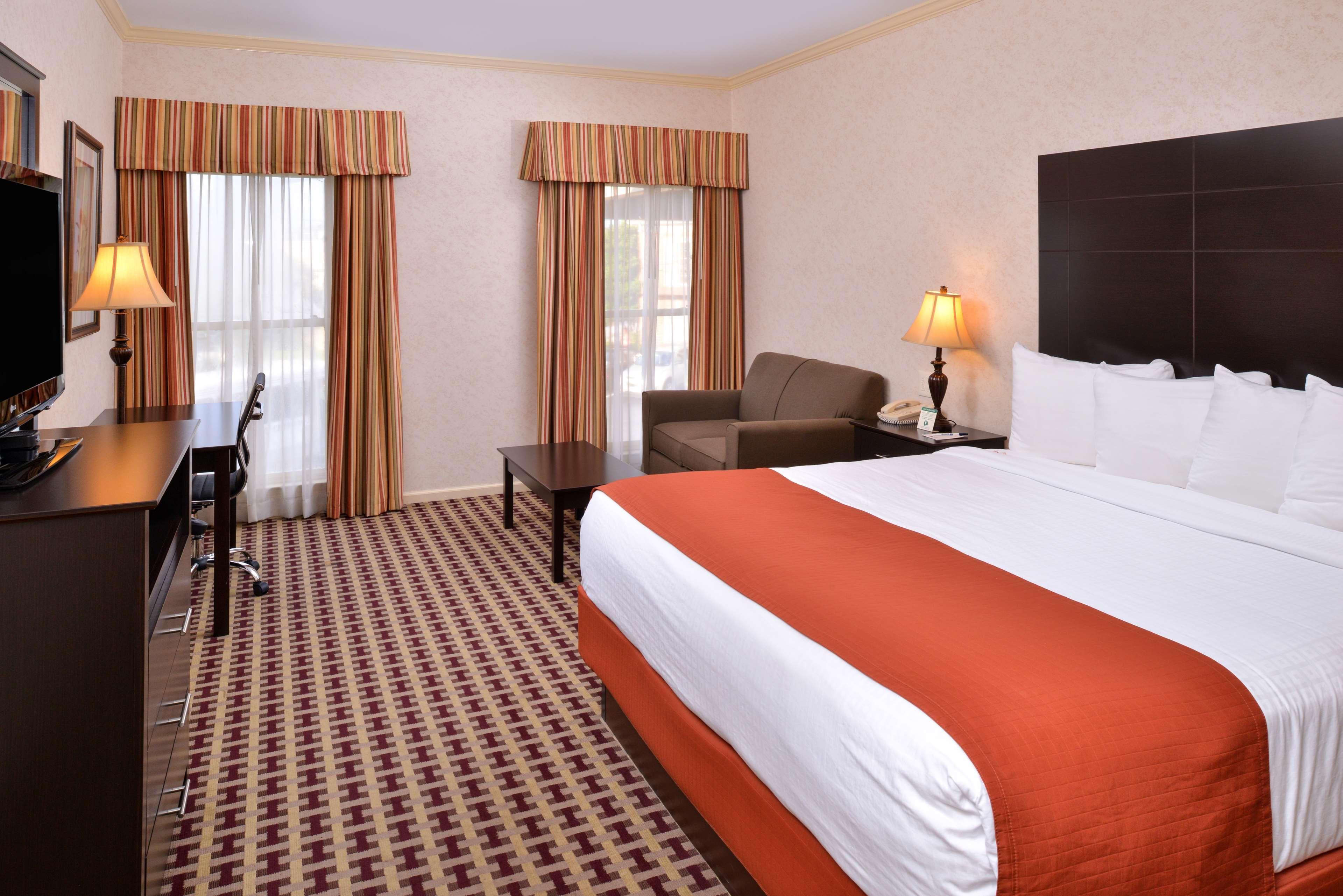 Best Western Брентуд Екстериор снимка