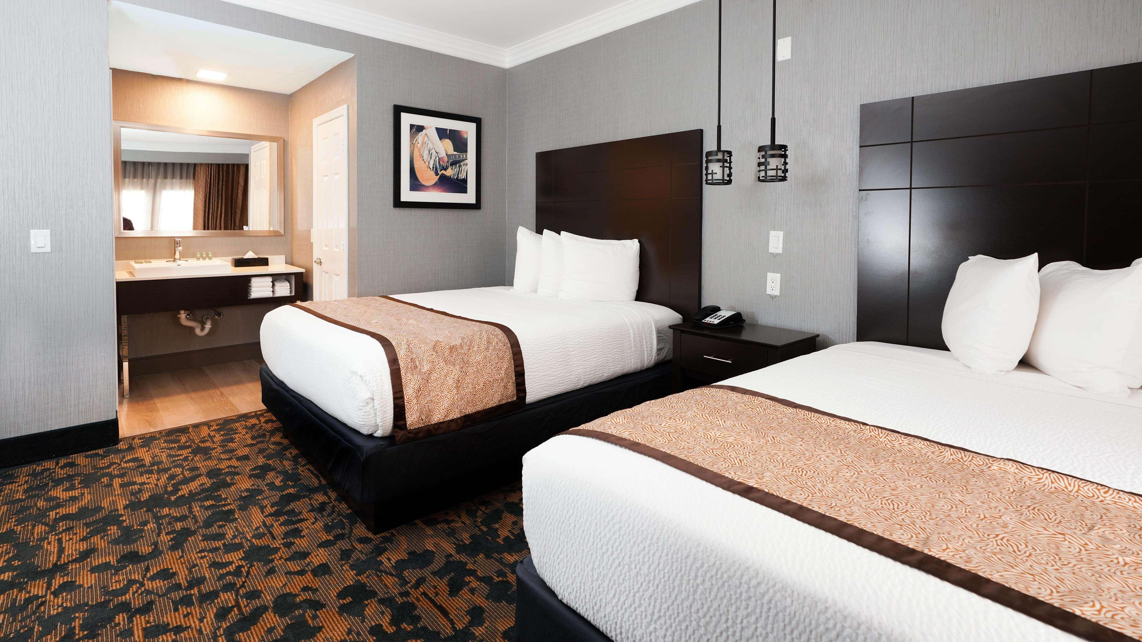 Best Western Брентуд Екстериор снимка